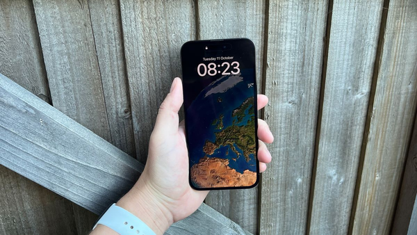 iPhone 14 Pro Max là phiên bản điện thoại có mức giá cao nhất trong iPhone 14 series nhưng lại được giảm mạnh ở thời điểm hiện tại